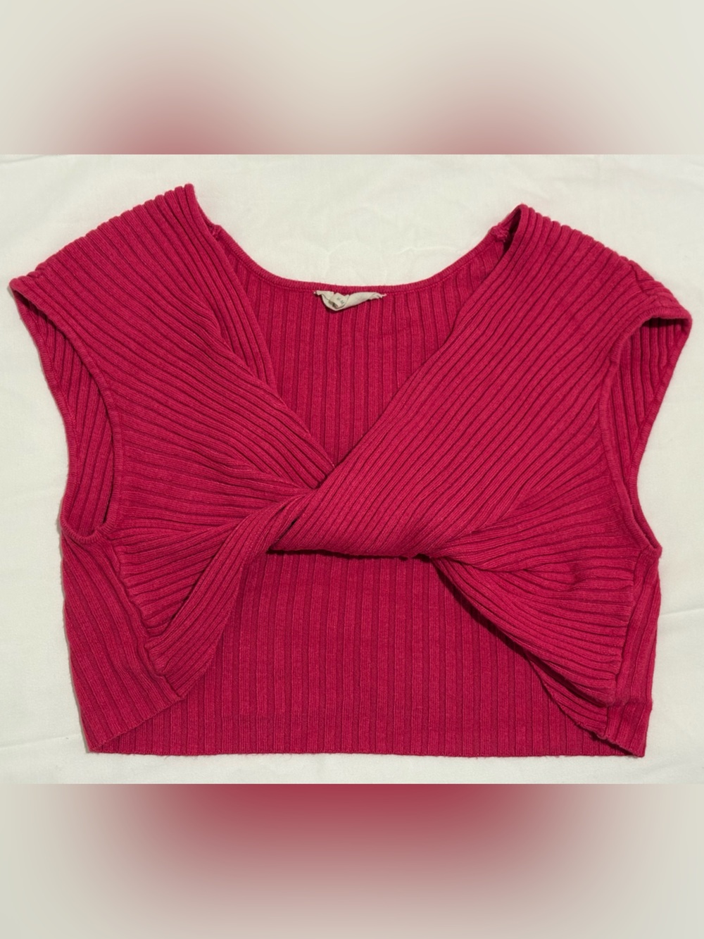 Urban Outfitters Women's Fuchsia Ribbed Twist Sweater Top